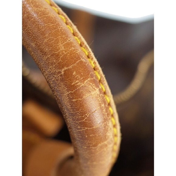 Louis Vuitton Monogram Bandouliere Keepall Boston Travel Bag - Picture 6 of 8